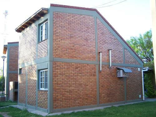 Lodge Caba�as Y Hotel Ebemys