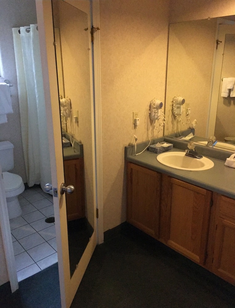 Hotel Garden Inn And Suites