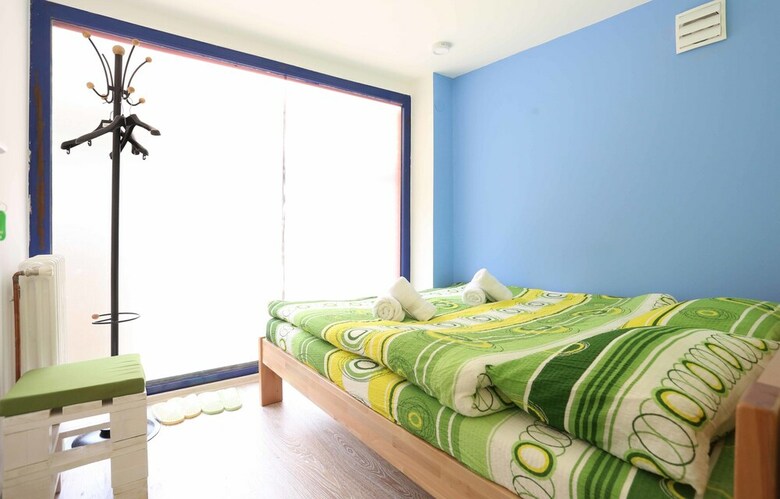 Hostal Hostel City Rest