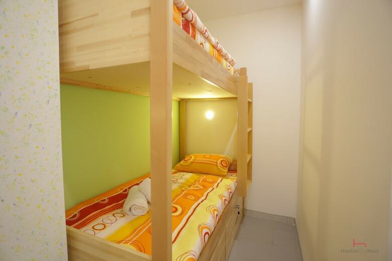 Hostal Hostel City Rest