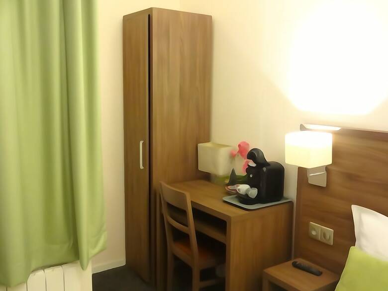 Hotel La Perle Montparnasse