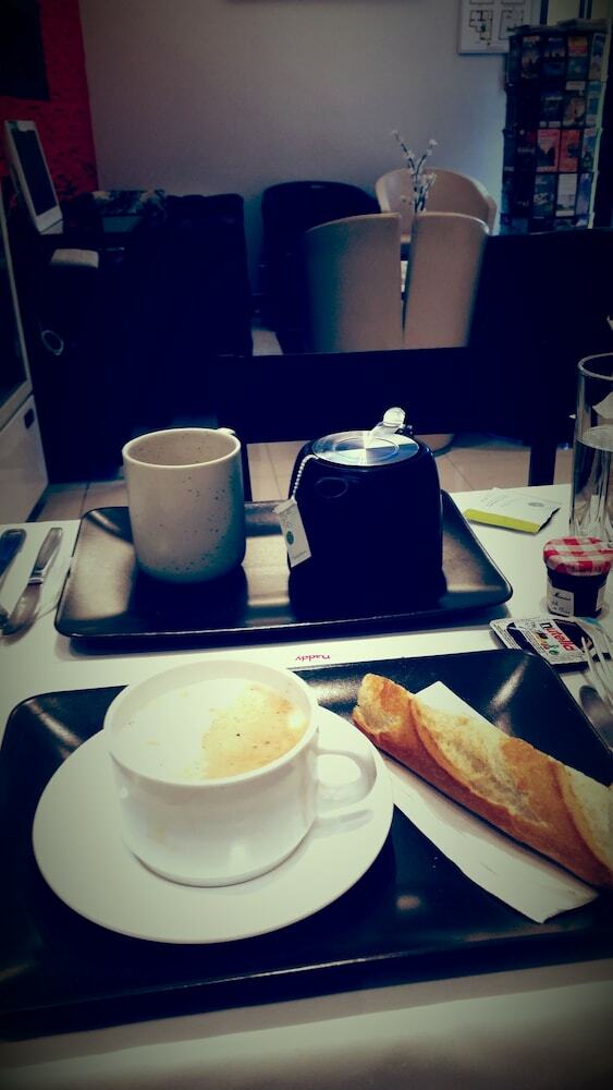Hotel La Perle Montparnasse
