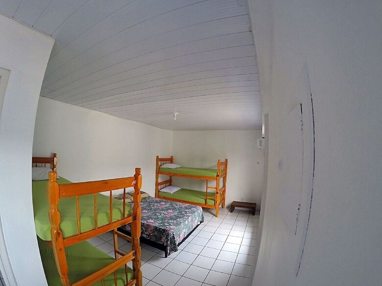 Hostal World Hostel
