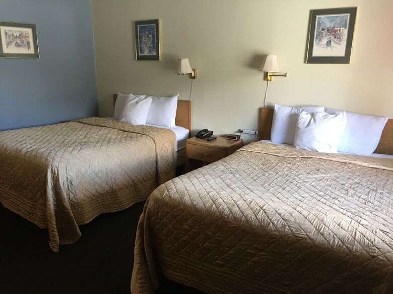 Motel Holiday Lodge