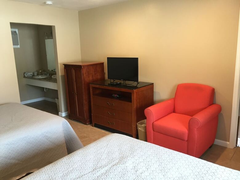 Motel Holiday Lodge