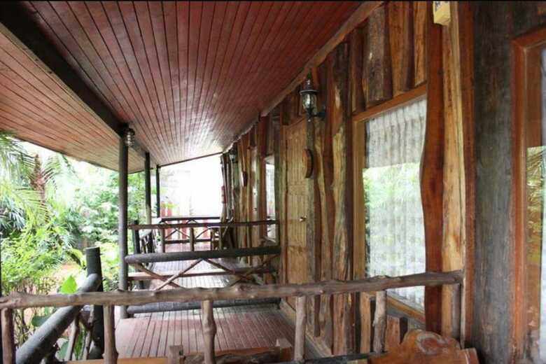 Hotel Laoya Inland Resort