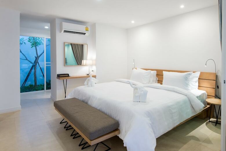 Hotel Seanery Beach Resort