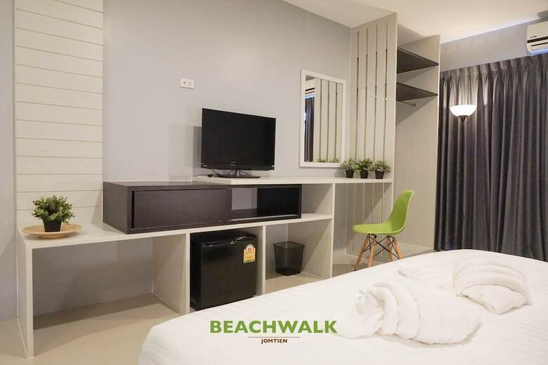 Hotel Beachwalk Jomtien