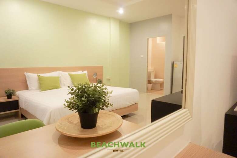 Hotel Beachwalk Jomtien