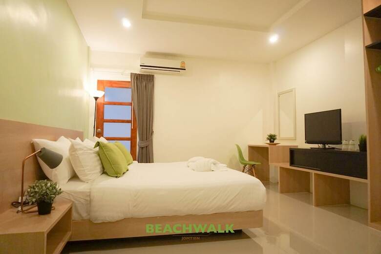 Hotel Beachwalk Jomtien