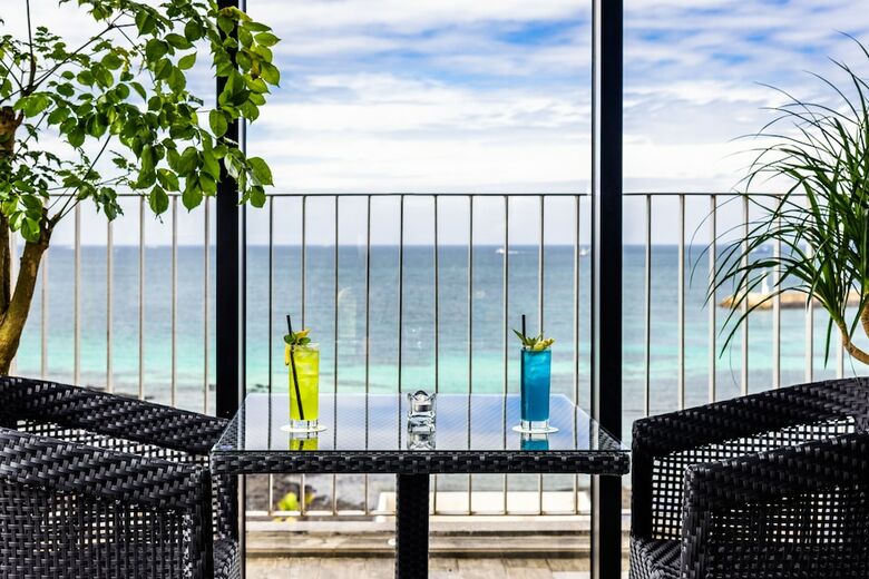 Augila Hotel Jeju Oceano Suites
