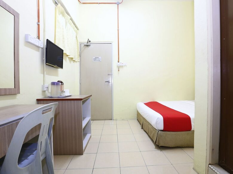 Oyo 89651 Harmoni Hotel