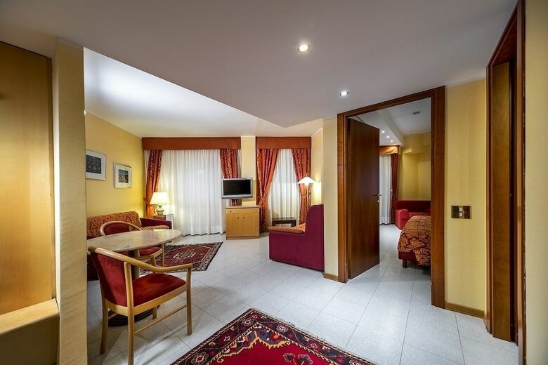 5 Miglia Hotel & Spa
