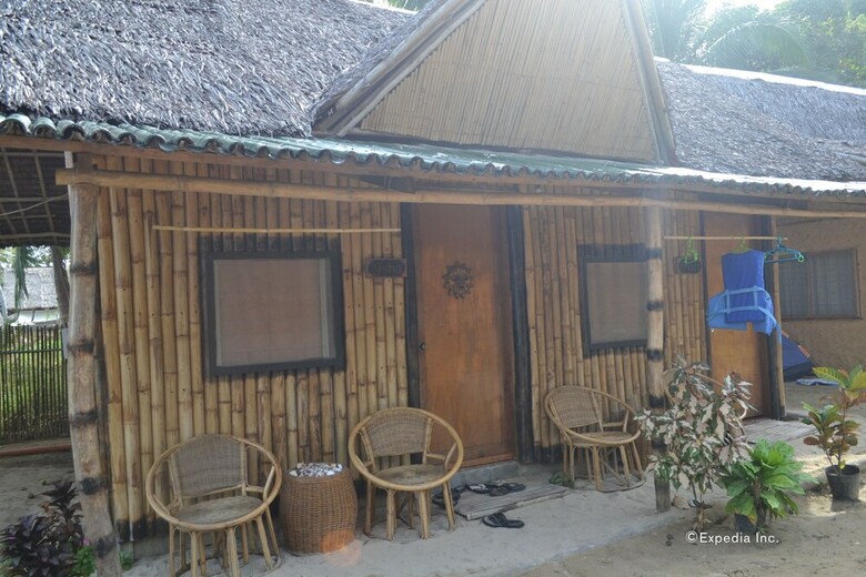 Hotel Floresita's Beach Resort