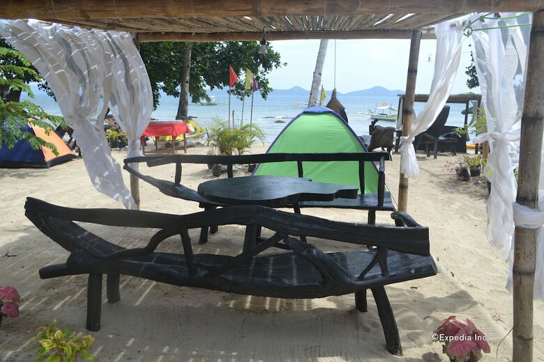 Hotel Floresita's Beach Resort