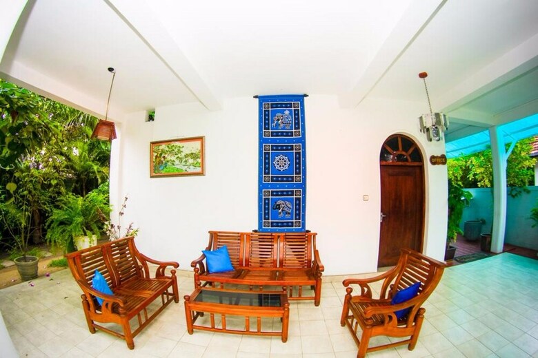 Hotel Mothers Place Nimala