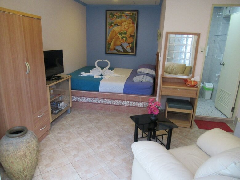 Hotel Villa Oranje Pattaya