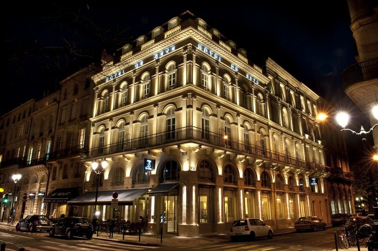 Hotel H�tel De S�ze