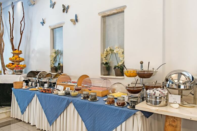 Hotel Meltemi Excelsior Suites And Spa