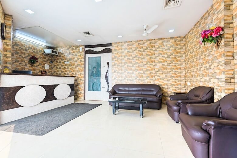 Hotel Decent Guest House