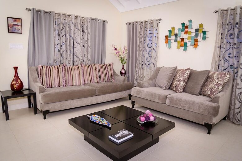 Ocho Rios Villas At Coolshade II