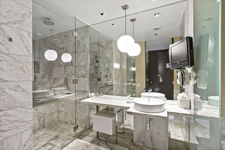 Stripviewsuites At Palms Place