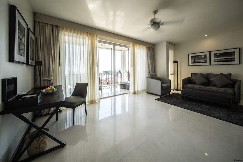 Hotel The Palayana Hua Hin