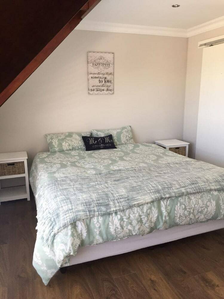 Clairwood Villa