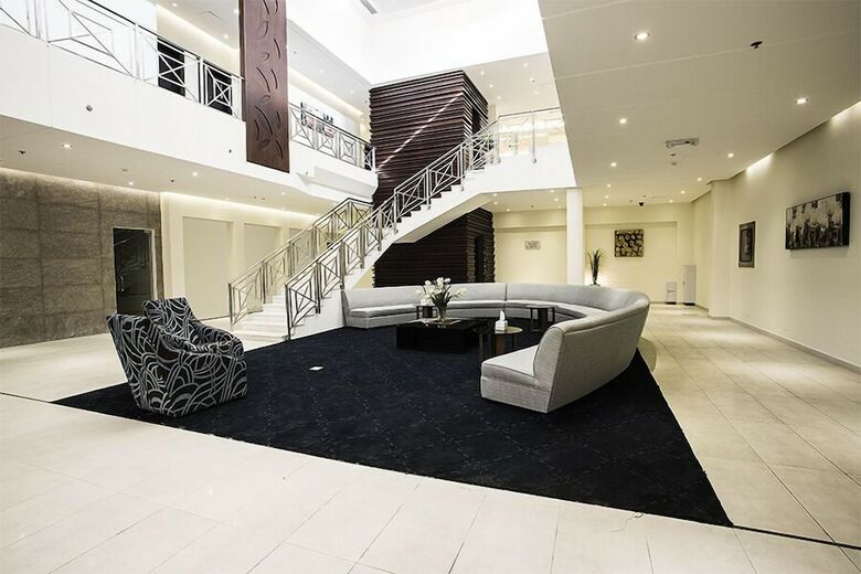 Grand Lily Hotel Suites