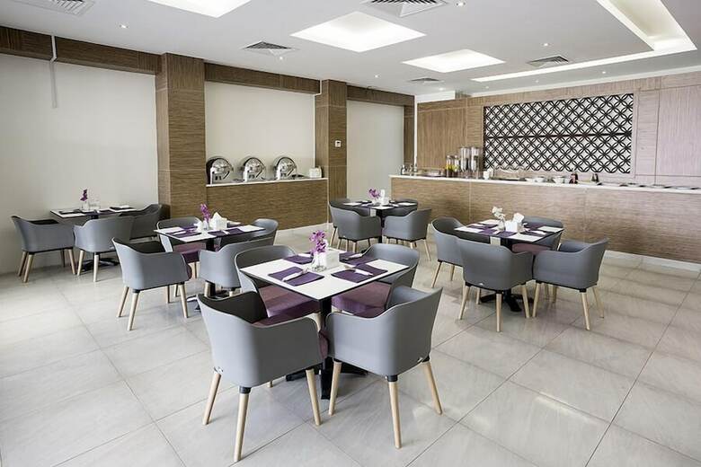 Aparthotel Lily Hotel Suite Hofuf