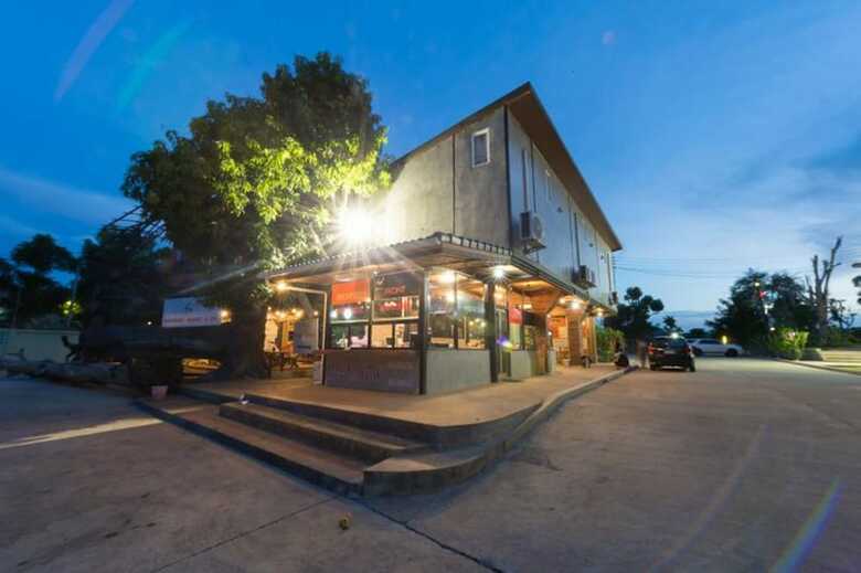 Hotel Riverpool Resort