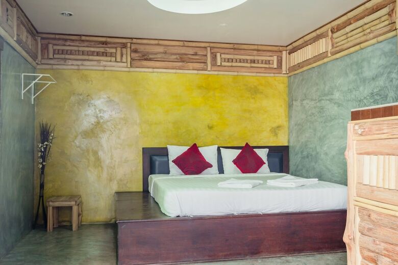 Hotel Riverpool Resort
