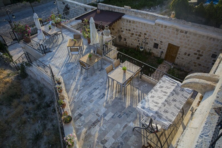 Hotel Assiana Cave House