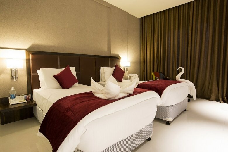 Kyriad Hotel Chinchwad
