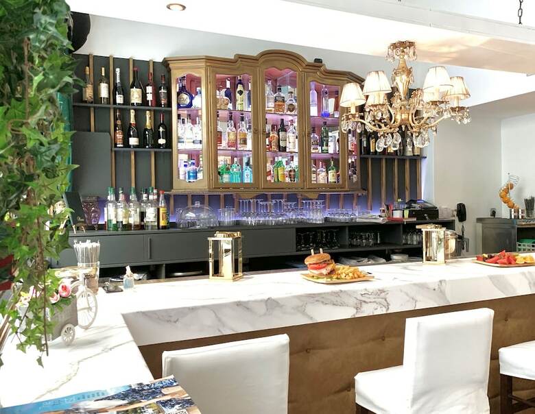 Hotel Athens Luxury Suites
