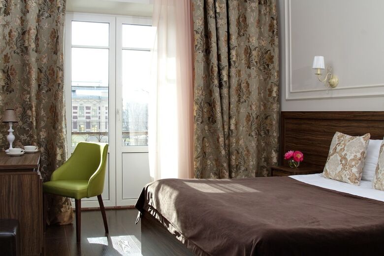 Golden Age Hotel