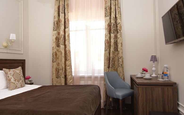 Golden Age Hotel