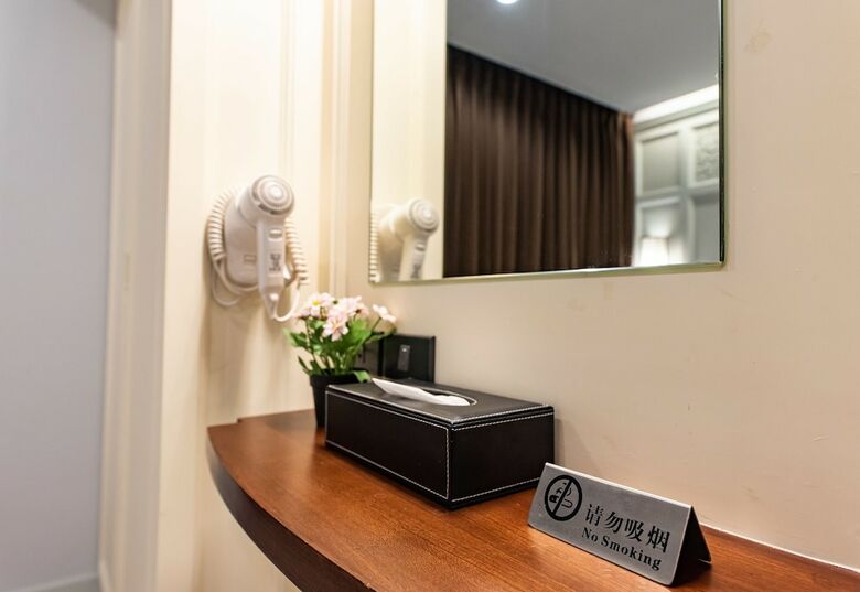 Hotel Dang Derm In The Park Khaosan