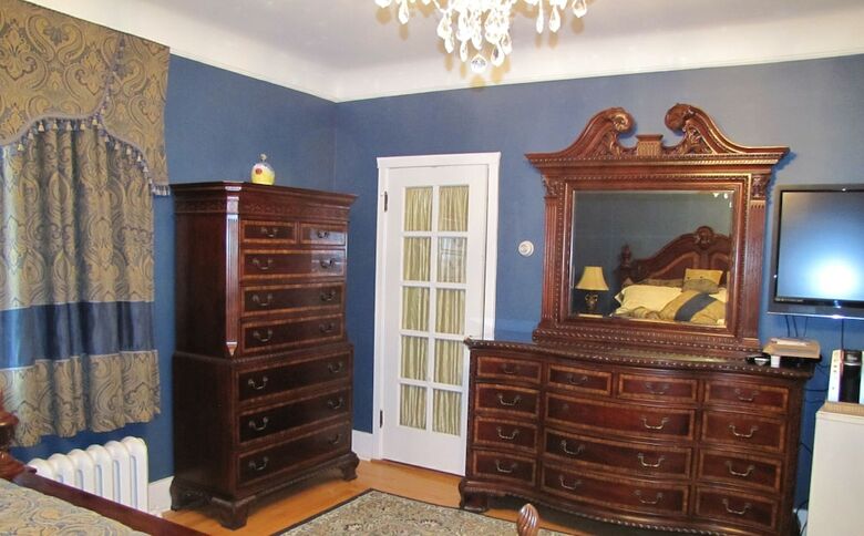 Hotel Monroe House Executive Suites