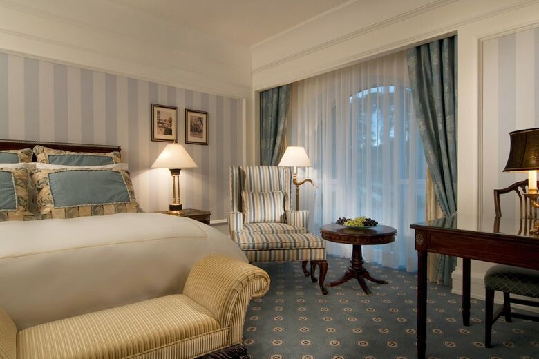Powerscourt Hotel, Autograph Collection