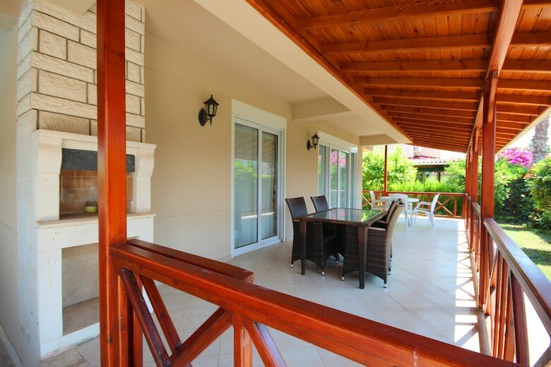 Paradise Town - Villa Hazel