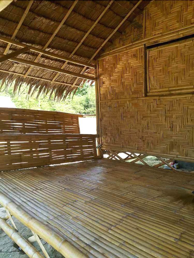 Hotel Cozy Cove Resort