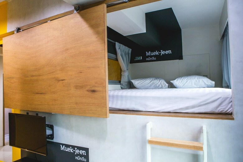 Hostal The Bob Hostel