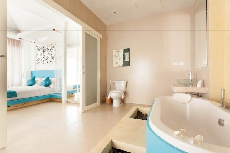 Hotel Amala Grand Bleu Resort