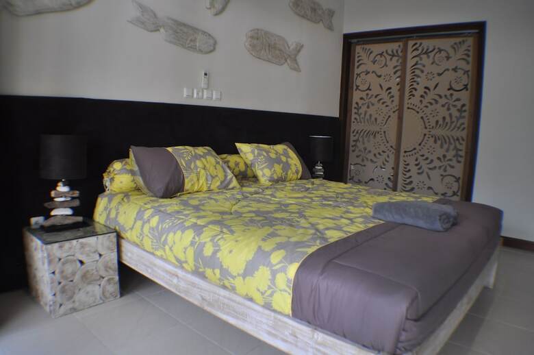 Bed & Breakfast Mimpi Nyata Villa & Dive Center