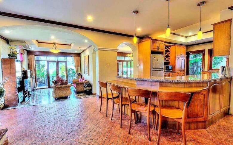 Baan Sawadee Villa