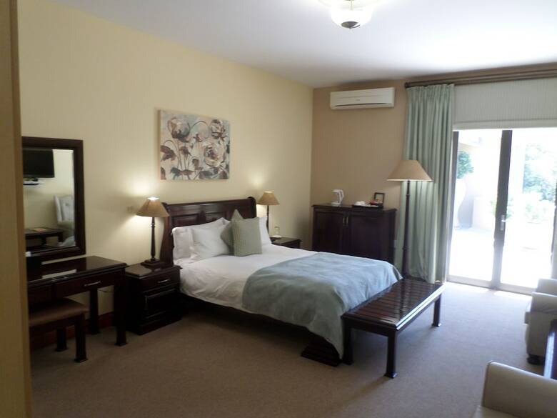 Hotel The Links Corporate Guest House