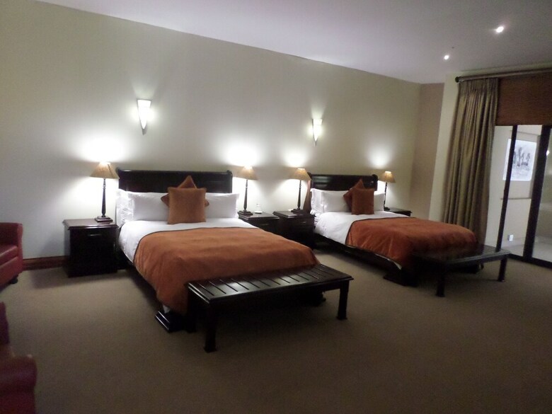 Hotel The Links Corporate Guest House