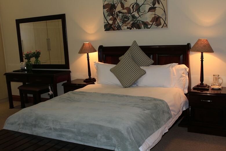 Hotel The Links Corporate Guest House