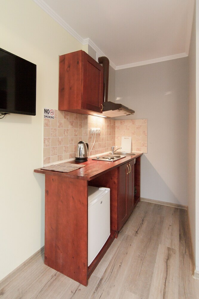 Apartamentos Art Suites Underpub
